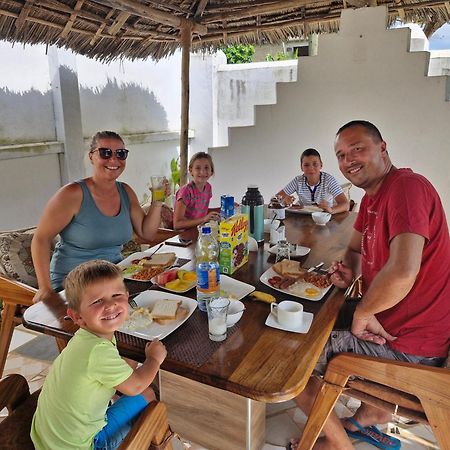 64 Zenj House Luxury Airport B&B Mbweni Εξωτερικό φωτογραφία