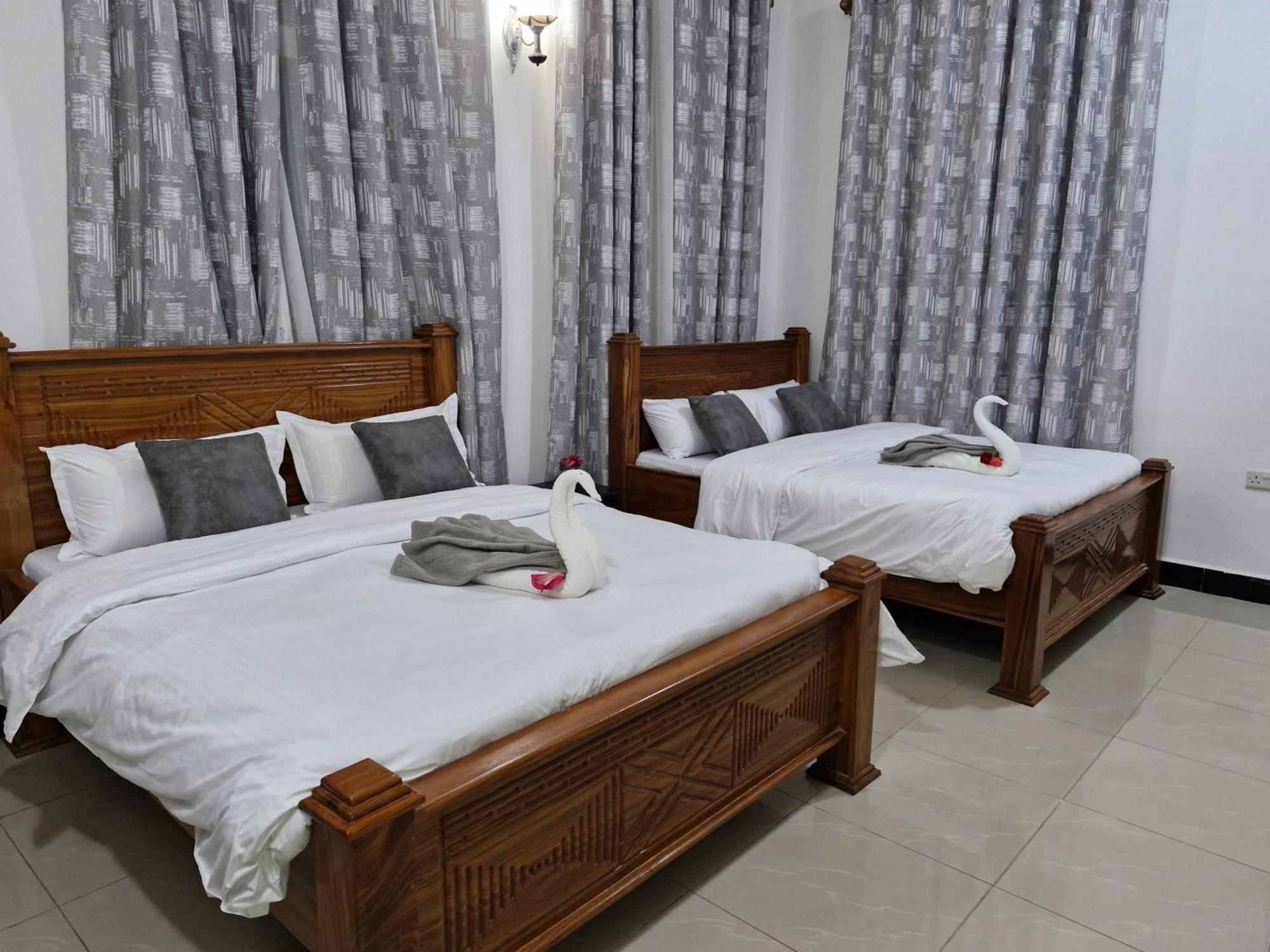64 Zenj House Luxury Airport B&B Mbweni Εξωτερικό φωτογραφία