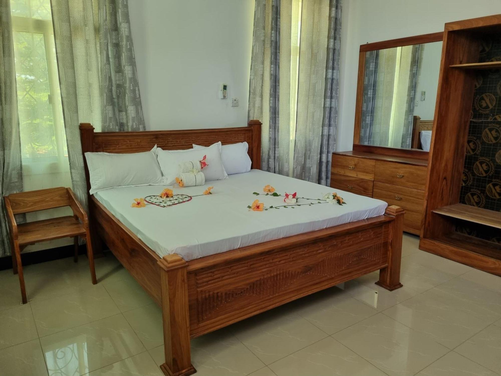 64 Zenj House Luxury Airport B&B Mbweni Εξωτερικό φωτογραφία