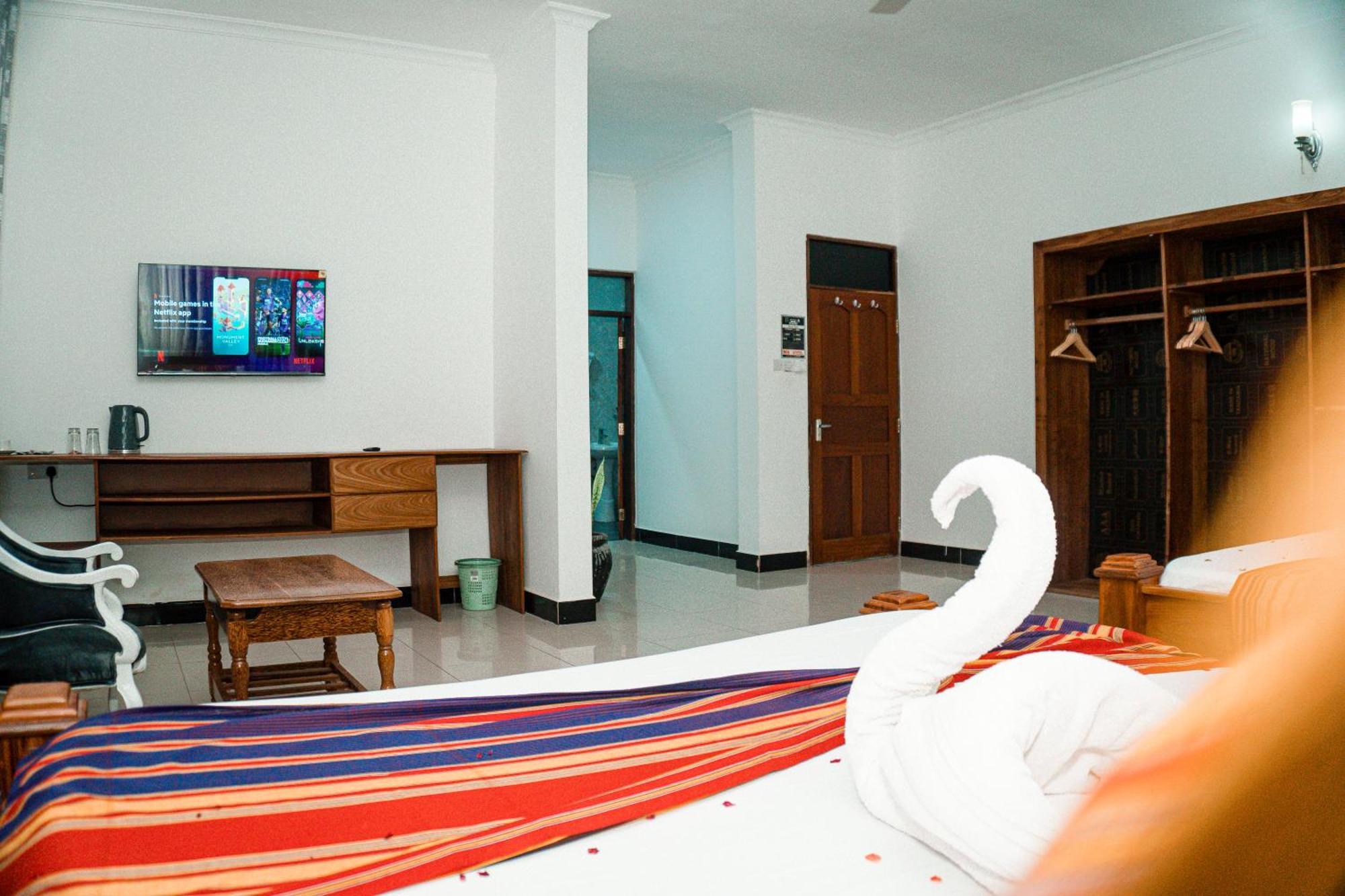 64 Zenj House Luxury Airport B&B Mbweni Εξωτερικό φωτογραφία