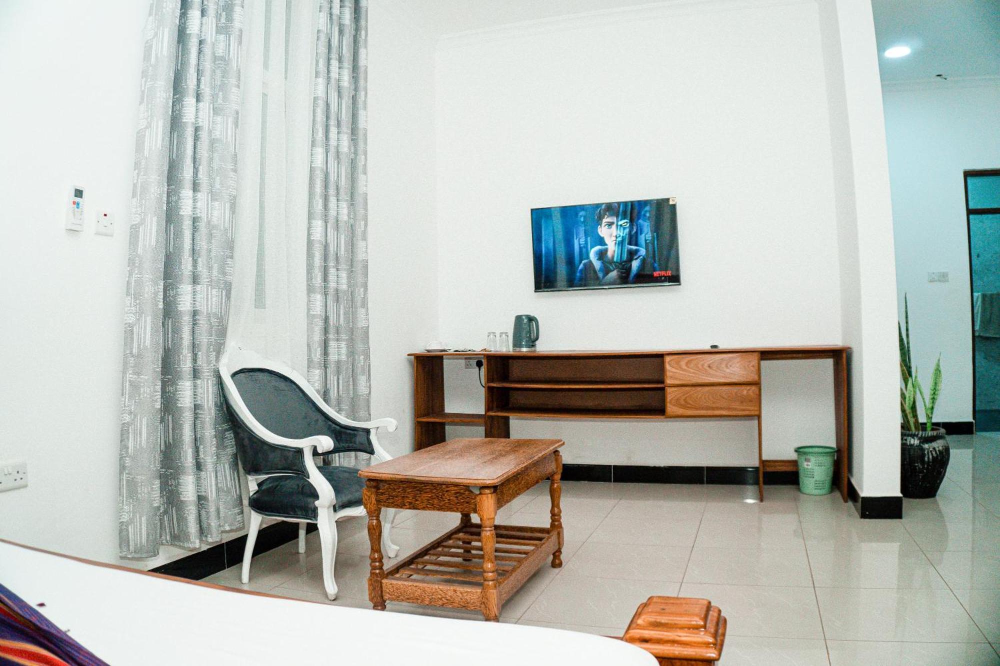 64 Zenj House Luxury Airport B&B Mbweni Εξωτερικό φωτογραφία