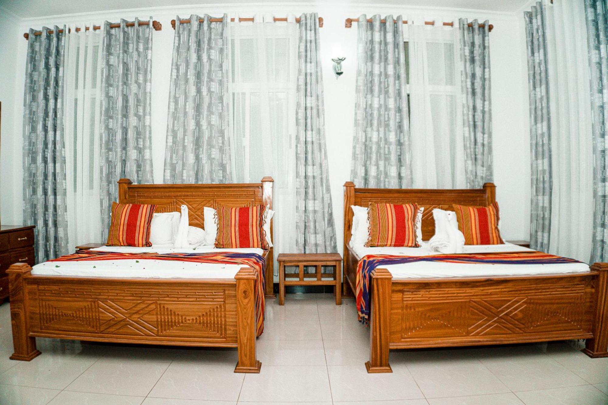 64 Zenj House Luxury Airport B&B Mbweni Εξωτερικό φωτογραφία