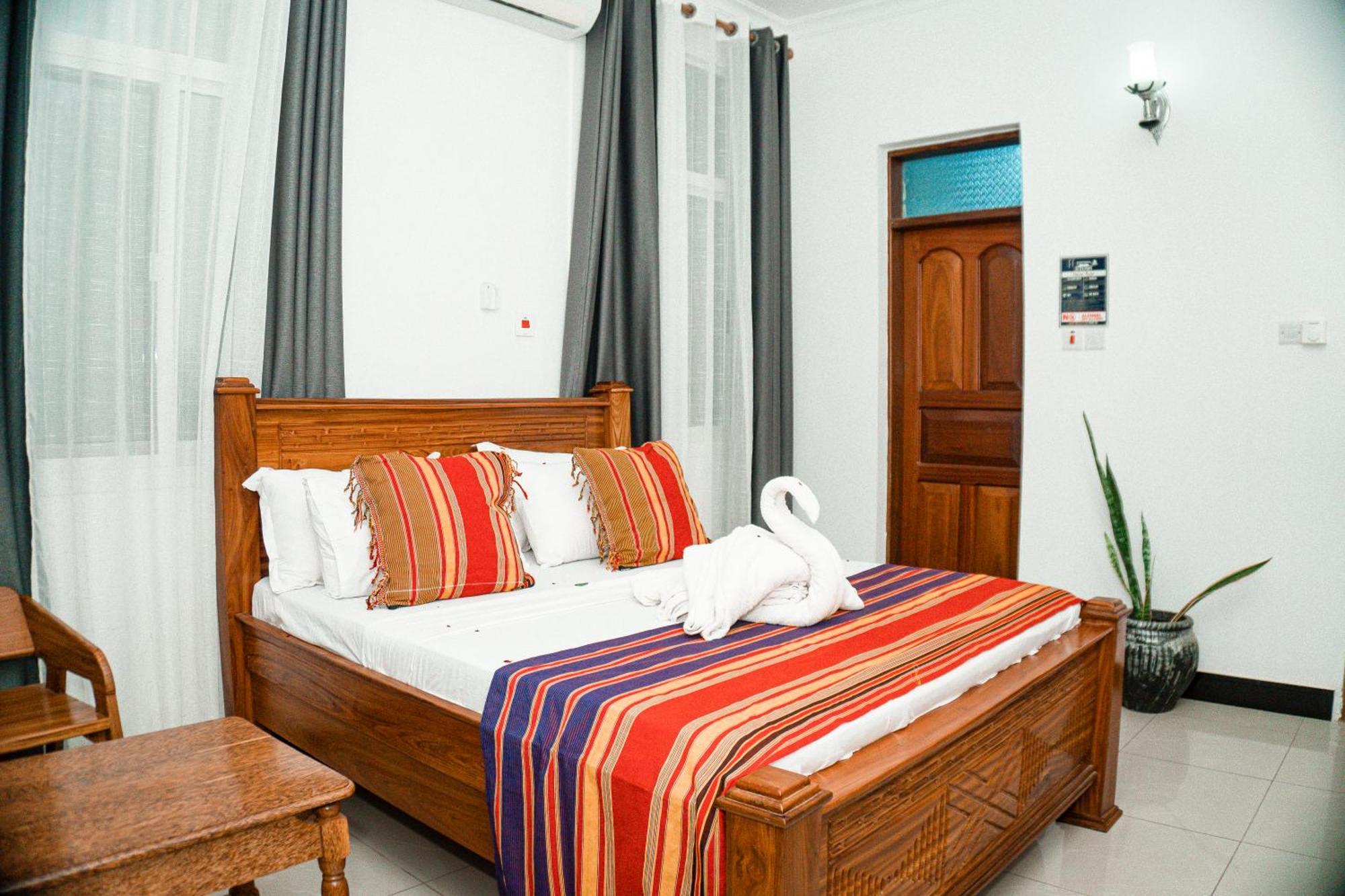 64 Zenj House Luxury Airport B&B Mbweni Εξωτερικό φωτογραφία