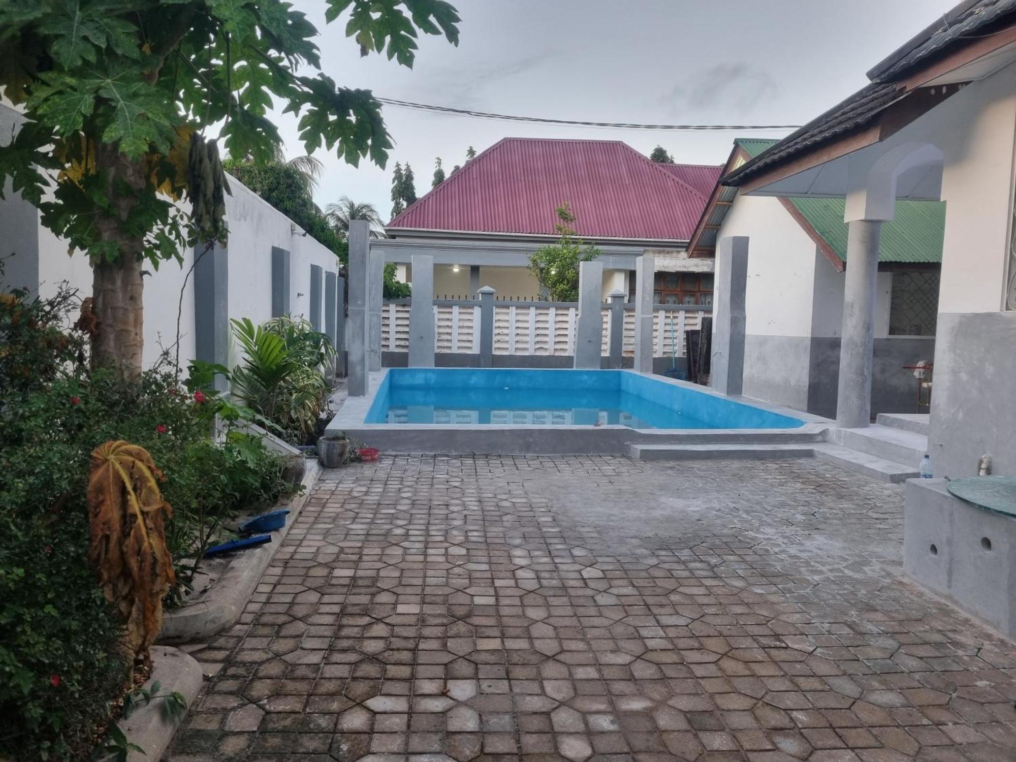 64 Zenj House Luxury Airport B&B Mbweni Εξωτερικό φωτογραφία
